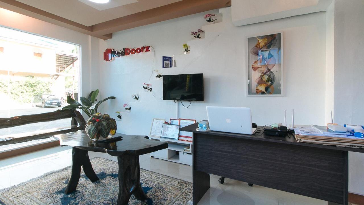 Reddoorz Plus Near Municipality Of Luisiana Laguna Exterior foto